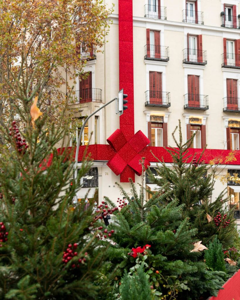 Navidad 2020, Madrid Luxury District devuelve brillo al lujo en la Calle José Ortega y Gasset